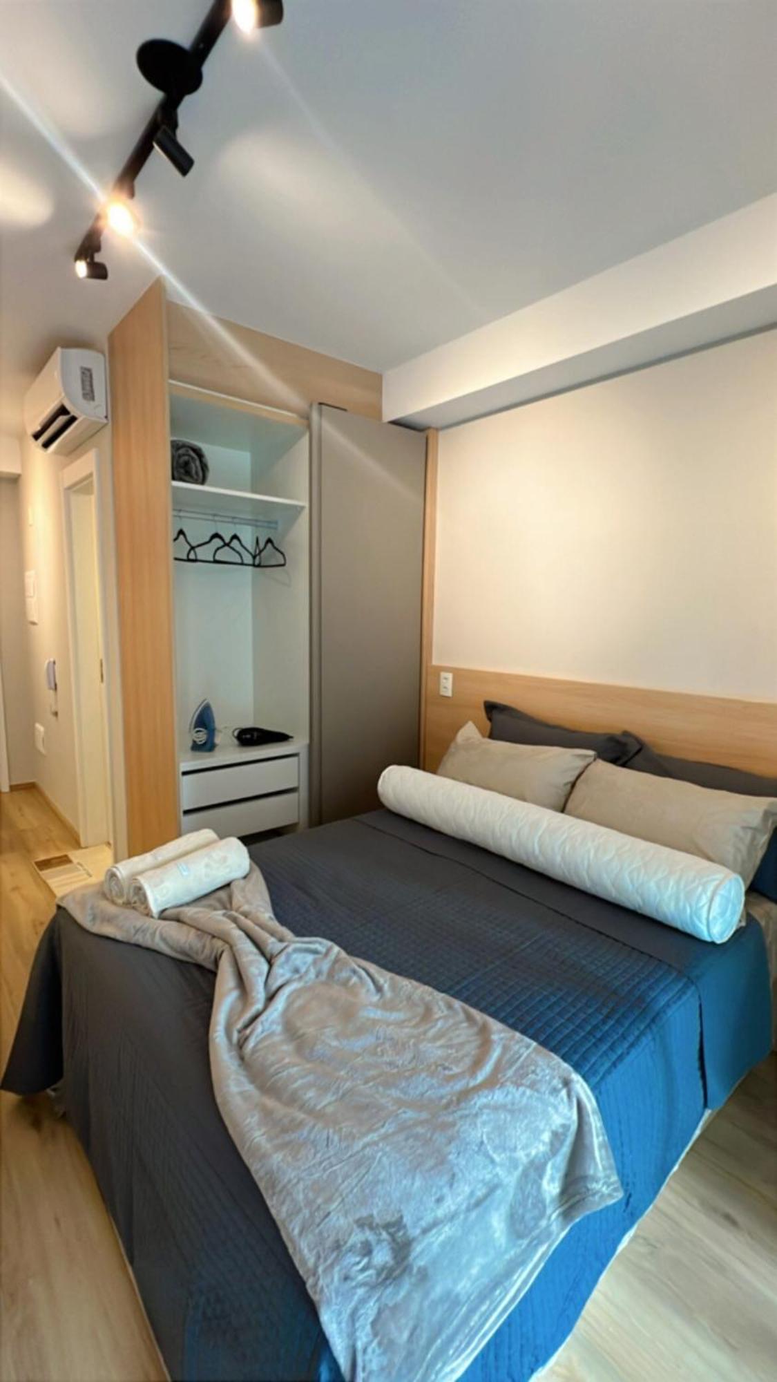 Metro Brooklin - Novo E Charmoso - Completo - Ar Condicionado Apartamento