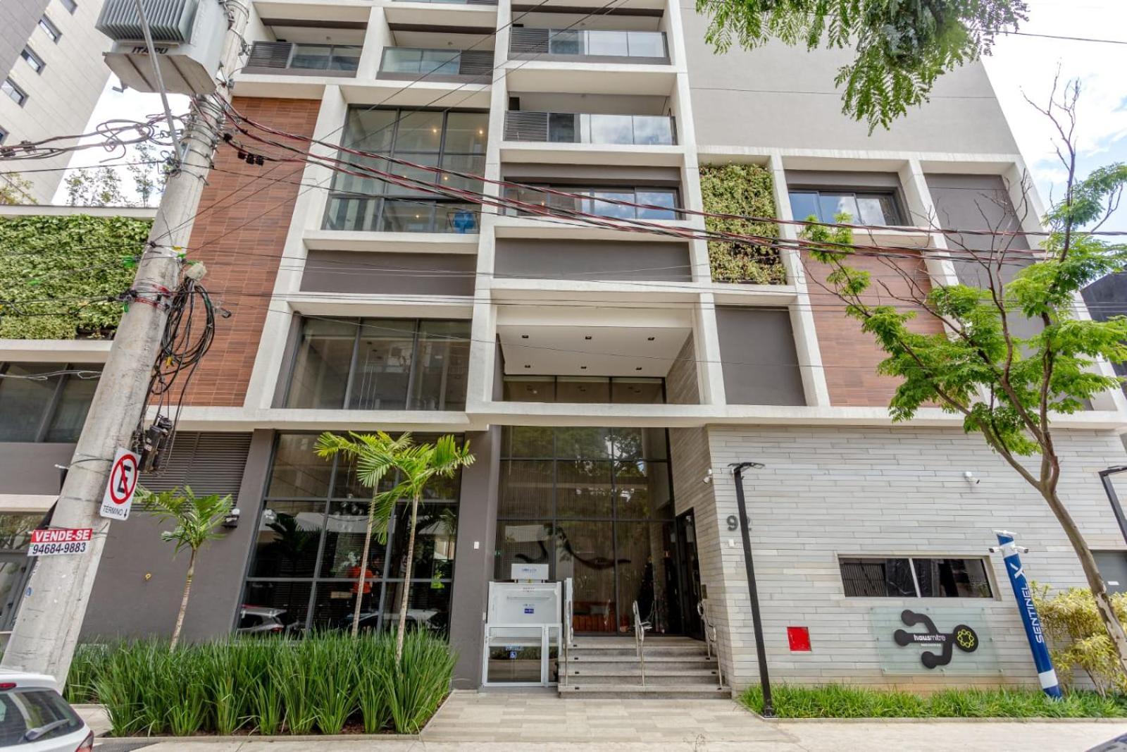 Metro Brooklin - Novo E Charmoso - Completo - Ar Condicionado Apartamento São Paulo
